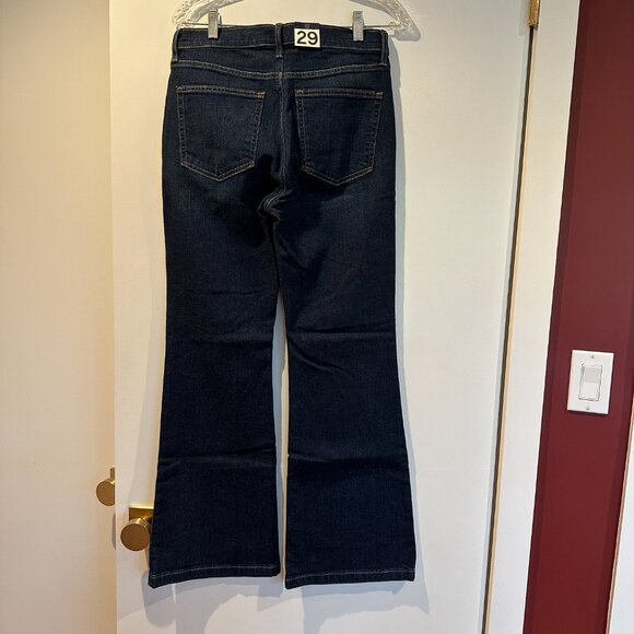 NWT GAP 70s Flare High Rise Jeans - Picture 2 of 3